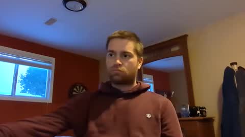 woodeee77 online show from February 14, 2025, 10:58 pm