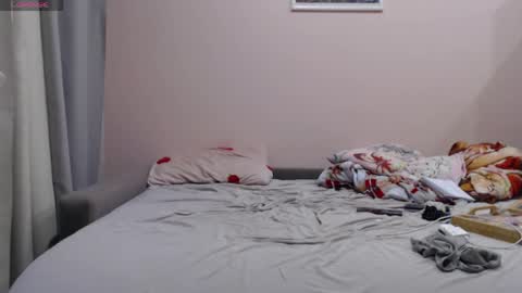 Woodland Peony online show from April 20, 2026, 3:26 pm