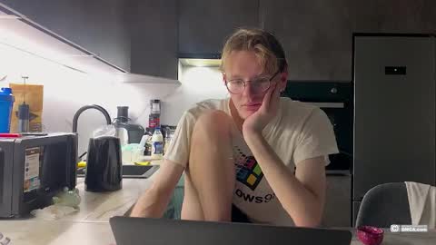 Snapshot of woods_jerk chatting on January 6, 2026, 8:45 pm Mitya online show from January 6, 2026, 8:45 pm