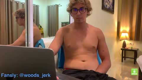 Snapshot of woods_jerk chatting on June 1, 2026, 11:23 am Mitya online show from June 1, 2026, 11:23 am