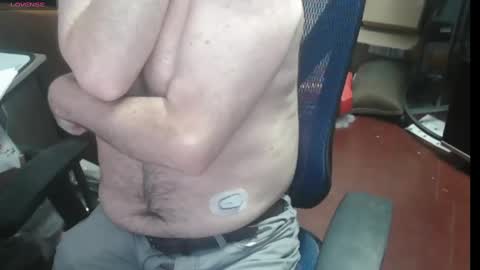 woodworker6473 online show from February 5, 2025, 1:04 am