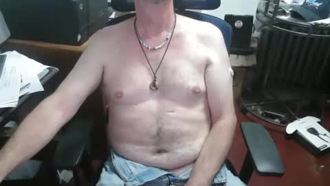 woodworker6473 online show from October 4, 2025, 12:41 am