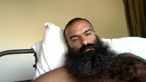 woof_wolf37 online show from September 16, 2025, 2:40 pm