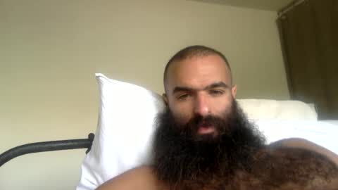 woof_wolf37 online show from April 21, 2026, 4:12 pm