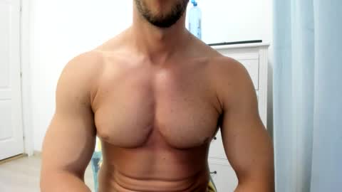 Snapshot of woolfiie chatting on June 2, 2026, 8:33 pm Wolfie online show from June 2, 2026, 8:33 pm