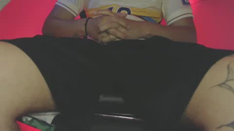 Snapshot of woondeer17 chatting on September 30, 2025, 2:27 am Woondeer online show from September 30, 2025, 2:27 am