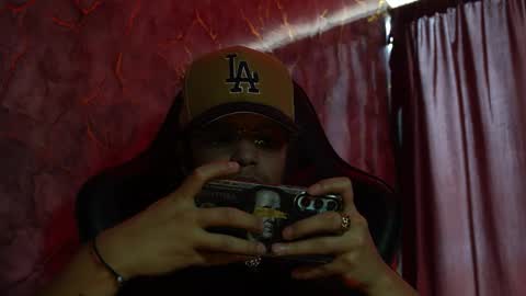 Snapshot of woondeer17 chatting on February 1, 2026, 6:06 pm Woondeer online show from February 1, 2026, 6:06 pm