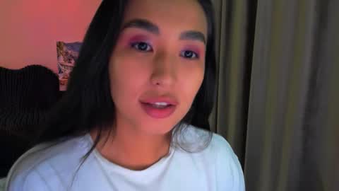 dudetta Kim online show from February 14, 2025, 8:48 pm