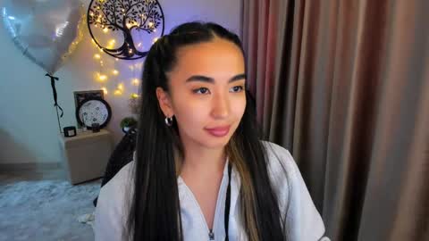 dudetta Kim online show from April 14, 2026, 10:32 am