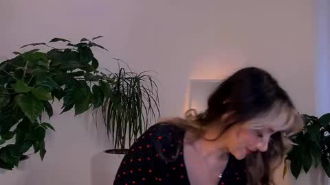 worldsbaby online show from September 25, 2025, 5:00 am