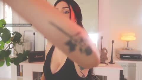 Brielle online show from December 11, 2024, 9:55 pm