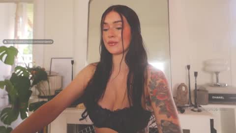 Brielle online show from March 9, 2025, 10:19 pm