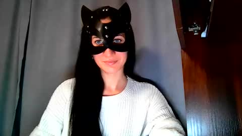 wow_dream_girl_ online show from October 30, 2025, 5:35 pm