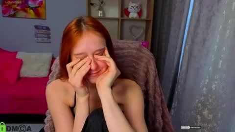 wow_emma_ online show from April 22, 2026, 2:29 pm