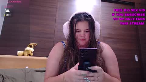 Snapshot of wow_its_kaitlyn chatting on November 26, 2025, 11:00 am Kaitlyn xx online show from November 26, 2025, 11:00 am