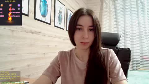 Anna  online show from March 5, 2025, 2:34 pm