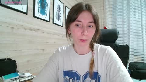Snapshot of wow_porno_ chatting on May 31, 2026, 3:30 pm Anna online show from May 31, 2026, 3:30 pm