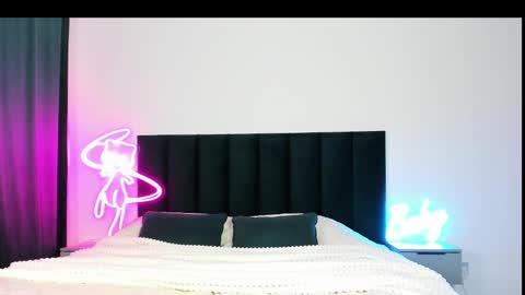 Emi online show from March 12, 2025, 5:02 am