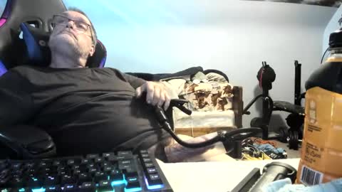 wowsers2022 online show from September 27, 2025, 4:45 pm