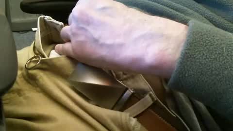 Snapshot of wrangleat0r chatting on December 16, 2024, 1:21 am wrangleat0r online show from December 16, 2024, 1:21 am