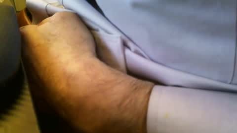 Snapshot of wrangleat0r chatting on December 18, 2024, 12:32 am wrangleat0r online show from December 18, 2024, 12:32 am