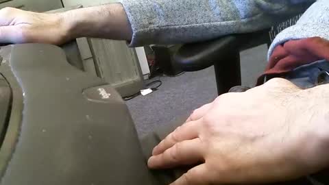 Snapshot of wrangleat0r chatting on December 31, 2024, 2:29 am wrangleat0r online show from December 31, 2024, 2:29 am