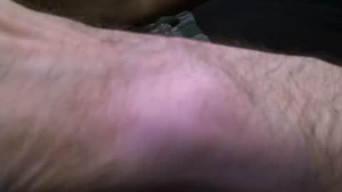 Snapshot of wrangleat0r chatting on January 28, 2025, 2:11 am wrangleat0r online show from January 28, 2025, 2:11 am