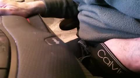 Snapshot of wrangleat0r chatting on February 10, 2025, 3:57 am wrangleat0r online show from February 10, 2025, 3:57 am