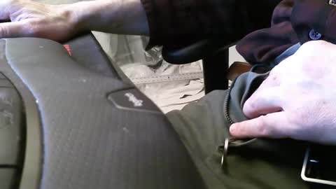 Snapshot of wrangleat0r chatting on February 14, 2025, 1:13 am wrangleat0r online show from February 14, 2025, 1:13 am