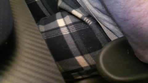 Snapshot of wrangleat0r chatting on October 30, 2025, 2:57 am wrangleat0r online show from October 30, 2025, 2:57 am