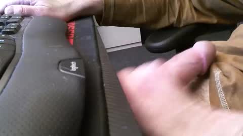 Snapshot of wrangleat0r chatting on December 18, 2025, 5:24 am wrangleat0r online show from December 18, 2025, 5:24 am