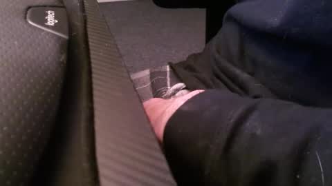 Snapshot of wrangleat0r chatting on February 22, 2026, 9:35 pm wrangleat0r online show from February 22, 2026, 9:35 pm