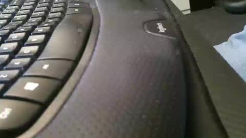 Snapshot of wrangleat0r chatting on February 24, 2026, 12:08 am wrangleat0r online show from February 24, 2026, 12:08 am