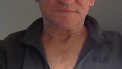 Wuki online show from December 22, 2024, 10:04 pm