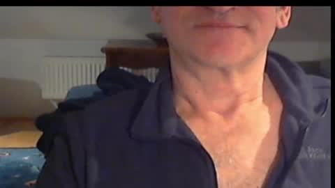 Wuki online show from March 5, 2025, 9:59 pm