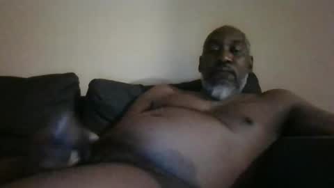 wun2wun2 online show from October 21, 2025, 2:18 pm