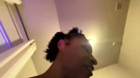 Wynter Heat online show from November 9, 2025, 2:21 am