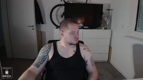 x19marco93x online show from December 8, 2024, 12:08 pm