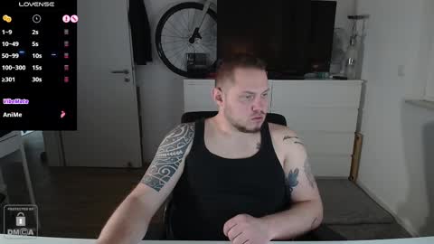 x19marco93x online show from February 16, 2025, 1:38 pm