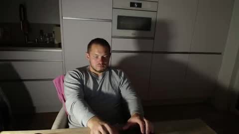 x19marco93x online show from September 19, 2025, 9:26 pm