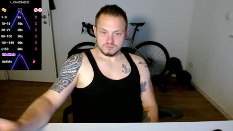 x19marco93x online show from November 20, 2025, 8:30 pm