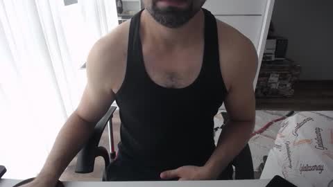 Mr. Lonely online show from December 2, 2025, 11:04 am