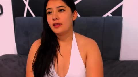 Snapshot of x_adeline_ chatting on November 6, 2025, 11:15 pm Adeline online show from November 6, 2025, 11:15 pm