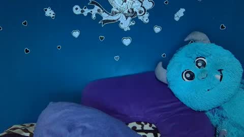 Karen online show from September 19, 2025, 4:58 am