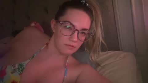 Mariah  online show from March 6, 2025, 5:35 am