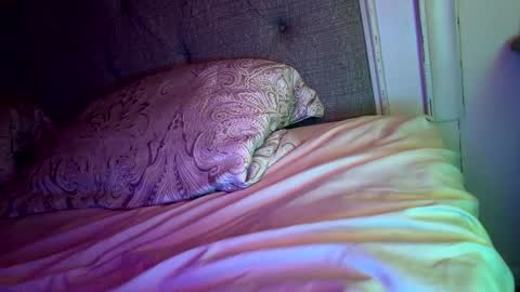 Mariah  online show from November 2, 2025, 2:47 am