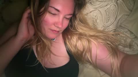 Mariah  online show from April 19, 2026, 6:10 pm