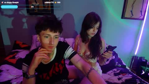 Philipp and Este online show from September 15, 2025, 9:37 pm