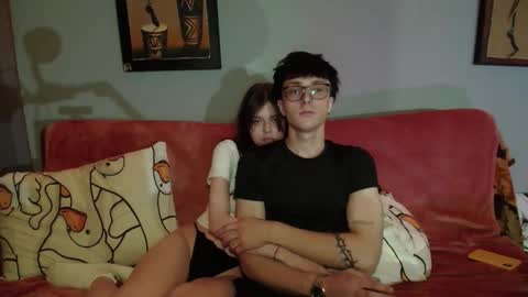 Philipp and Este online show from September 27, 2025, 7:08 pm