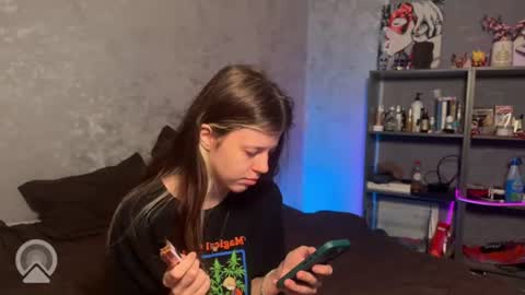 Philipp and Este online show from August 3, 2026, 2:21 am